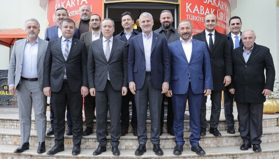 murat kaya akgun altug Ekonomi Tabanlı STK Başkanları, Sakarya Milletvekili Murat Kaya’yı Ağırladı