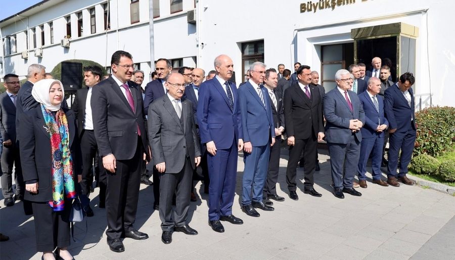 numan kurtulmus ekrem yuce TBMM Başkanı Kurtulmuş Başkan Yüce’yi ziyaret etti: 'Sakarya'nın adını altın harflerle yazdık'