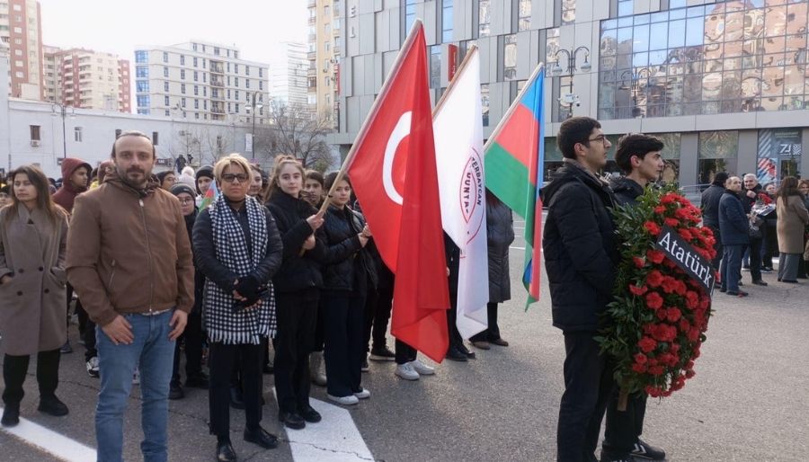 sakarya baro hocali Baro Başkanı Yıldız Hocalı Soykırımı’nın yıl dönümünde Bakü’deki resmi törene katıldı