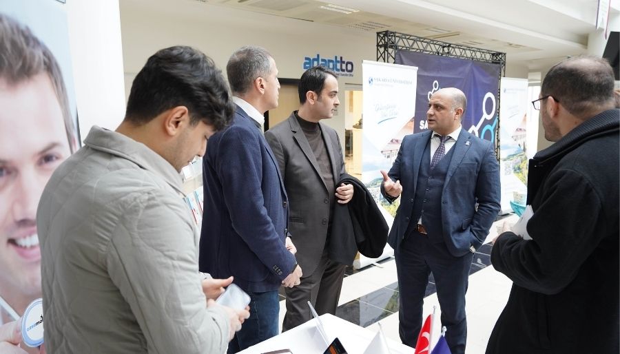 sakarya teknokent gelecegi sekillendirme Geleceği Şekillendiren Kodlar ile Sektörlerarası İnovasyon Buluşması Düzenlendi