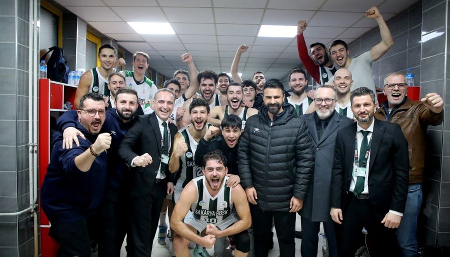 sbb basket 17 subat Büyükşehir evinde en sert rakibin yenilmezliğini bozdu: 88-67