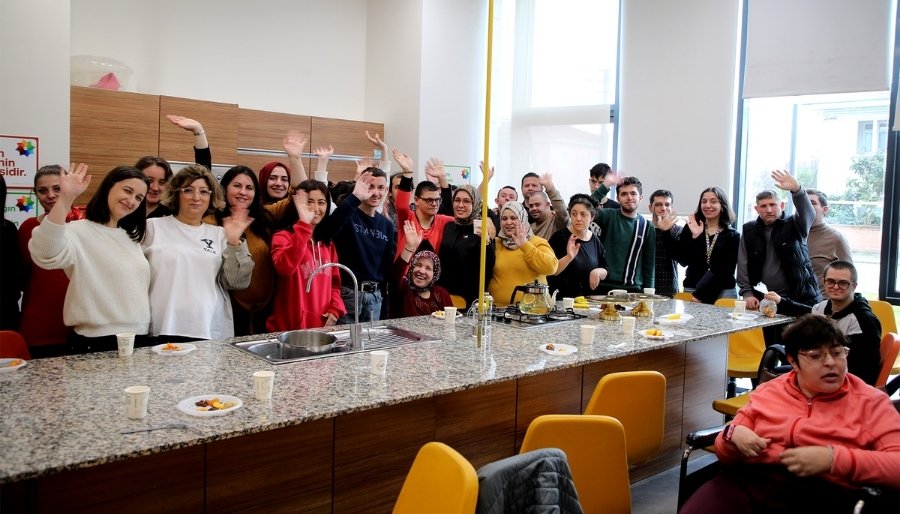 sbb ozel cocuklar Büyükşehir’in özel çocuklarından ‘nostaljik’ kutlama