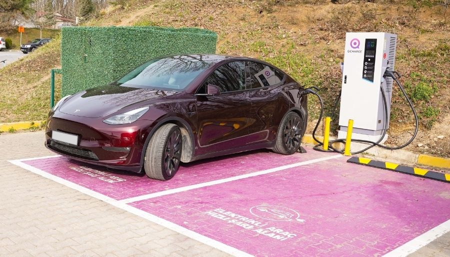 teknokent eletrikli arac sarj Sakarya Teknokent otoparkına elektrikli araç şarj istasyonu kuruldu