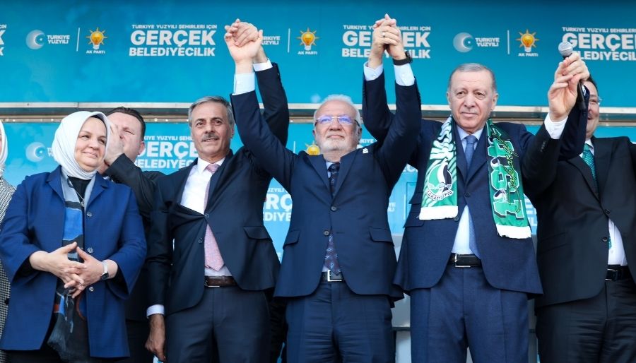 yusuf alemdar Recep Tayyip Erdogan Sakarya 3 Erdoğan: Meydanda 60 bin kişi var. Sakarya'ya da bu yakışır