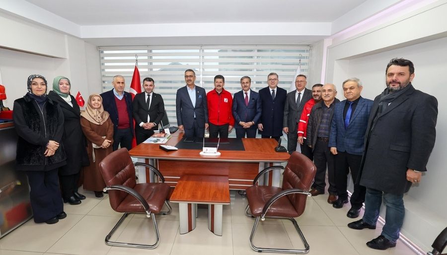 yusuf alemdar kizilay 'Kızılay eşi benzeri görülmemiş bir noktaya geldi'