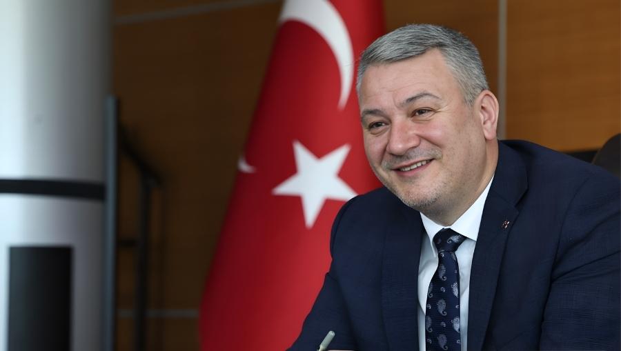 osman celik makam 2 1 Başkan Osman Çelik’ten 1 Mayıs Mesajı