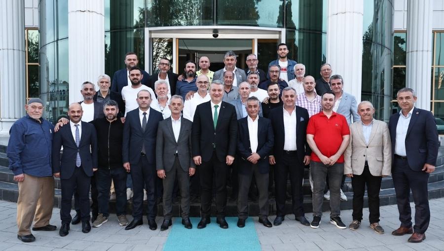 osman celik serdivan 17 nisan Başkan Çelik: Halkımız Bize Rehber Olacak