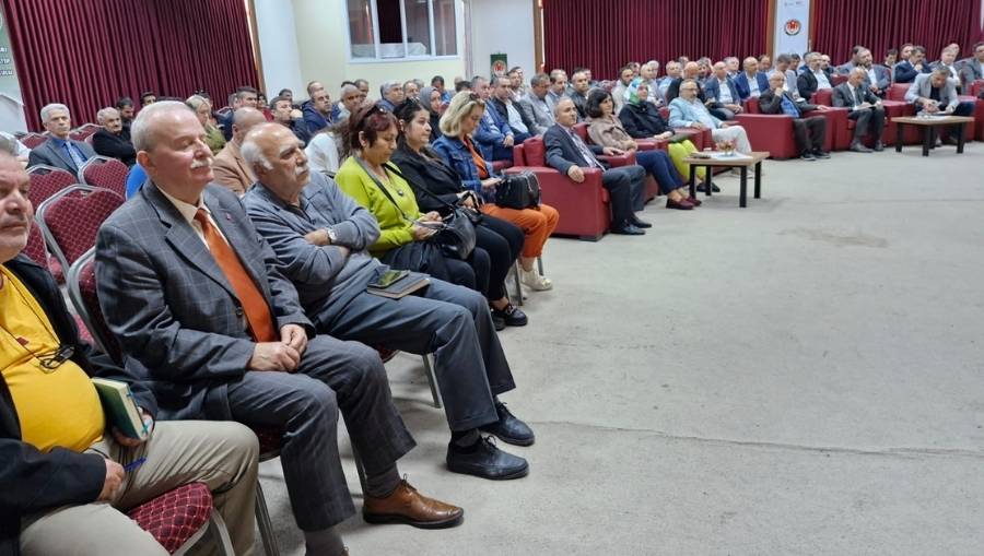 adapazari maarif Adapazarı MEM Türkiye Yüzyılı Maarif Modeli Gündemiyle Toplandı