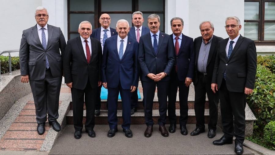 binali yildirim sakarya Binali Yıldırım Büyükşehir'de: “Sakarya Türkiye Yüzyılı'nın parlak şehri olacak”