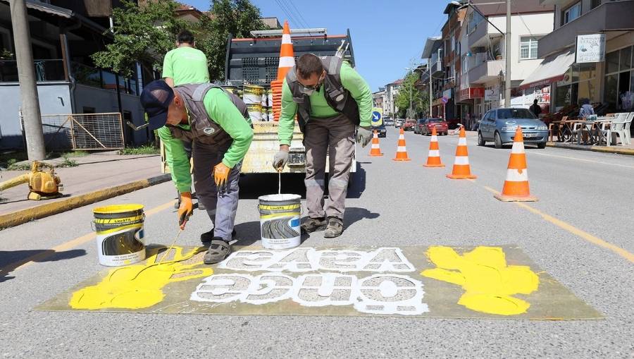 sakarya yaya Trafikte yaya önceliği için geçitlerde yoğun çalışma