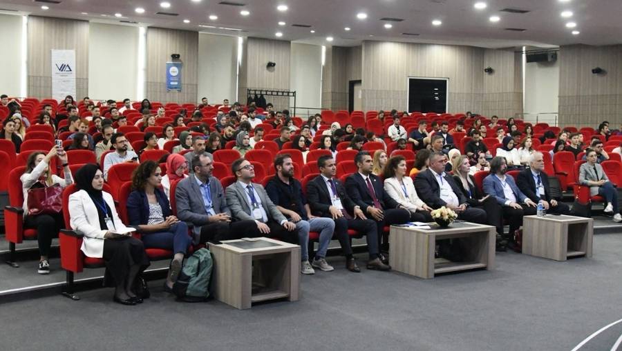 sau yesil mutabakat Yeşil Mutabakat ve Türkiye’nin Uyumu Paneli SAÜ'de gerçekleştirildi