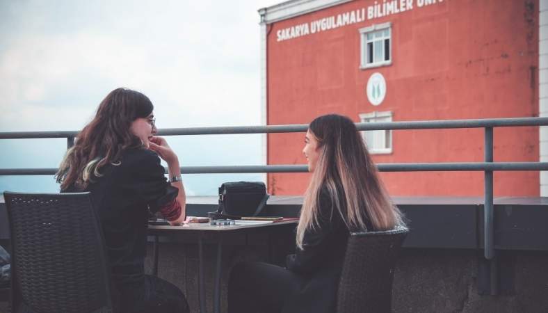 sakarya uygulamali bilimler universitesi +1 Eğitim Modeli Herkesi Memnun Ediyor