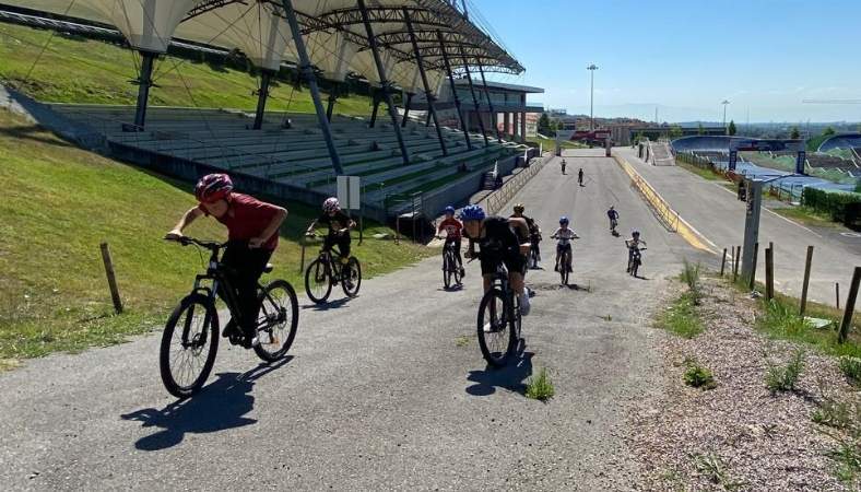 sakarya aycicek vadisi gelecegin sampiyonlari kesif Büyükşehir Ayçiçeği Bisiklet Vadisi’nde Geleceğin Şampiyonlarını Keşfediyor