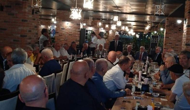 satso eski baskan meclis uyeleri Eski SATSO Meclis Üyeleri Yemekte Buluştu