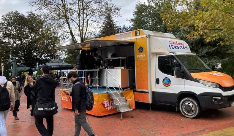 serdivan belediyesi corba ikram sau Serdivan Belediyesi’nin Çorba İkramı Devam Ediyor