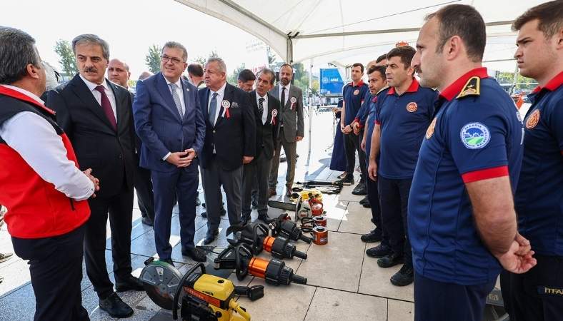 sigorta haftasi sakarya Yusuf Alemdar Sakarya’ya Bir Kez Daha Depremi Hatırlattı