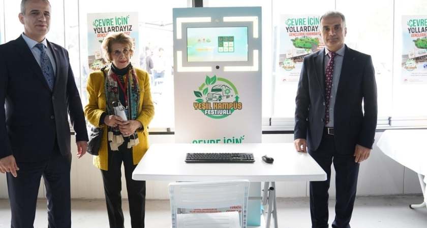 doga dostu tir sau Doğa Dostu Tır, SAÜ Kampüste