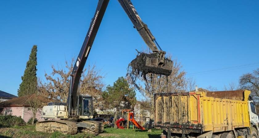 sakarya akcakamis islah calismasi Akçakamış Deresi’nde Islah Çalışmaları Tamamlandı
