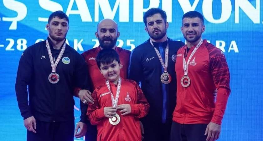 sakarya gumus madalya abdulsamet basar “Bu başarı Nicelerinin Habercisidir”