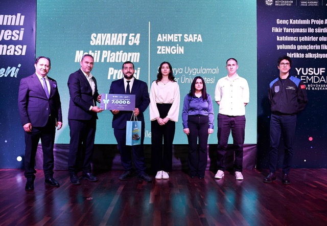 SAYAHAT54 SUBÜ Girişimci Mühendisler Topluluğu’na teşvik ödülü