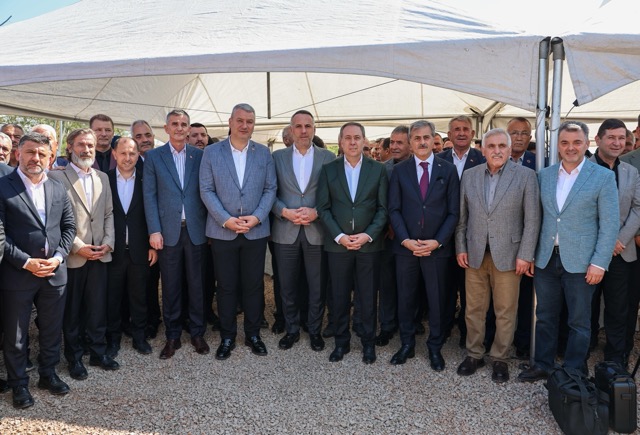 karasu rekrasyon projesi 4 Yeni Mahalle Sahil Düzenleme ve Rekreasyon projesinin temeli atıldı