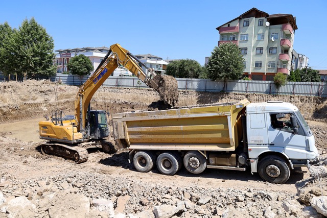 arifiye genclik merkezi yuzme havuz projesi 12 Arifiye Gençlik Merkezi ve Yüzme Havuzu projesinde çalışmalar başladı