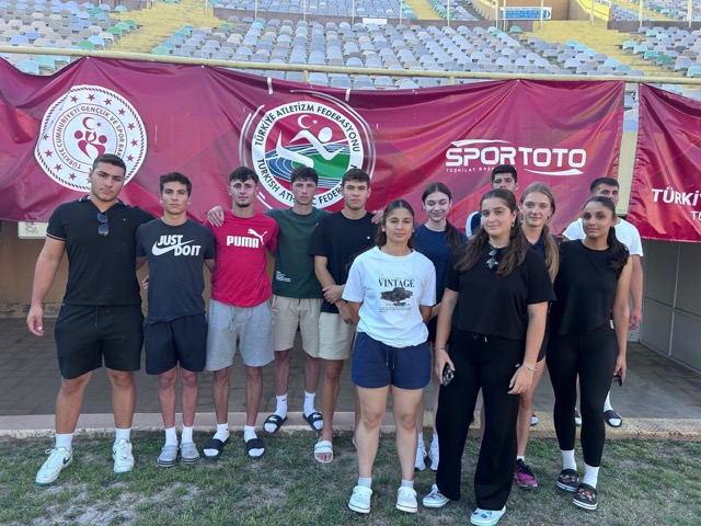 sakarya buyuksehir sporculari basari 1 1 Büyükşehir sporcuları başarılarına yenilerini ekledi