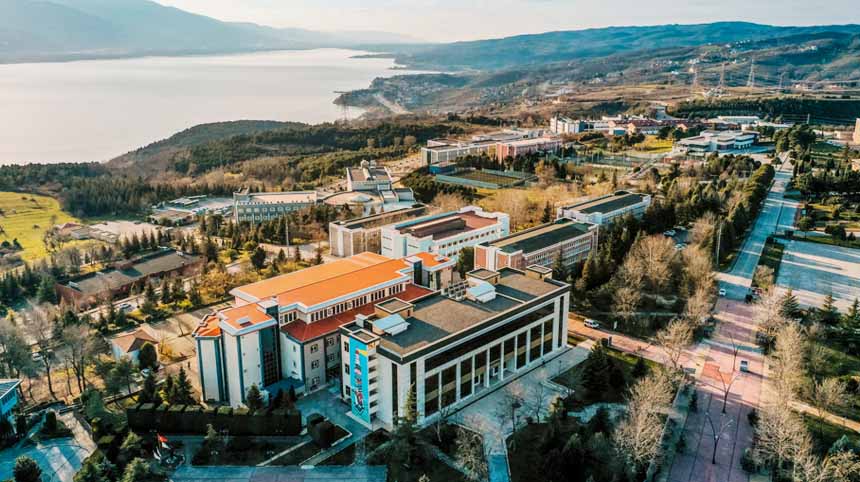 sakarya universitesi 03 7+1 Eğitim Modeliyle Sakarya Üniversitesi Mezunları Sektöre Hazır