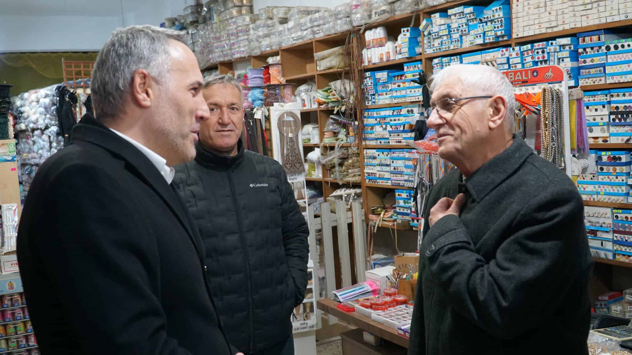 Otomatik taslak ile basın merkezi ziyaretçileri ve çalışanlar arasında iletişim sağlanıyor.