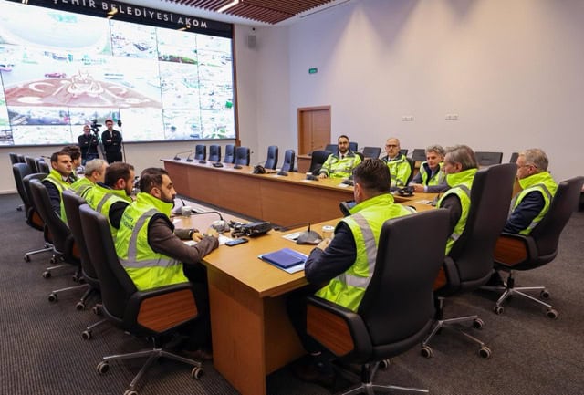 Koordinasyon toplantısı, Başkan Alemdar ve ekipleri, Ramazan ayında şehrin her noktasına ulaşmak içi.