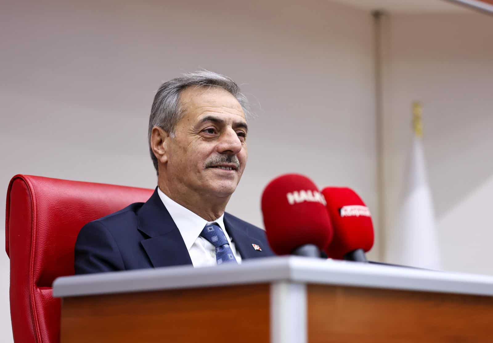 Başkan Alemdar, Sakarya Meclisi’nde Hizmet ve Yatırım Süreçlerini Anlattı