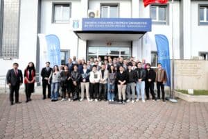 bilisim teknolojileri myoda genc ofis acildi 5339191f SUBÜ Bilişim Teknolojileri MYO’da Genç Ofis Öğrencilerin Akademik ve Sosyal Gelişimine Açıldı