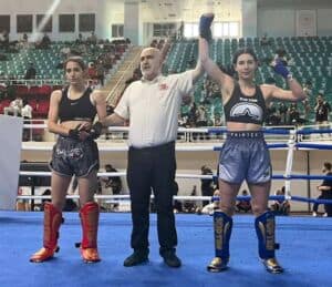 buyuksehir sporculari gectigimiz haftaya damga vurdu 26bbadb3 1 Büyükşehir Belediyesi Sporcuları Kick Boks ve Yüzmede Başarıyla Dikkat Çekti