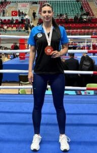 buyuksehir sporculari gectigimiz haftaya damga vurdu 887a2c15 1 Büyükşehir Belediyesi Sporcuları Kick Boks ve Yüzmede Başarıyla Dikkat Çekti