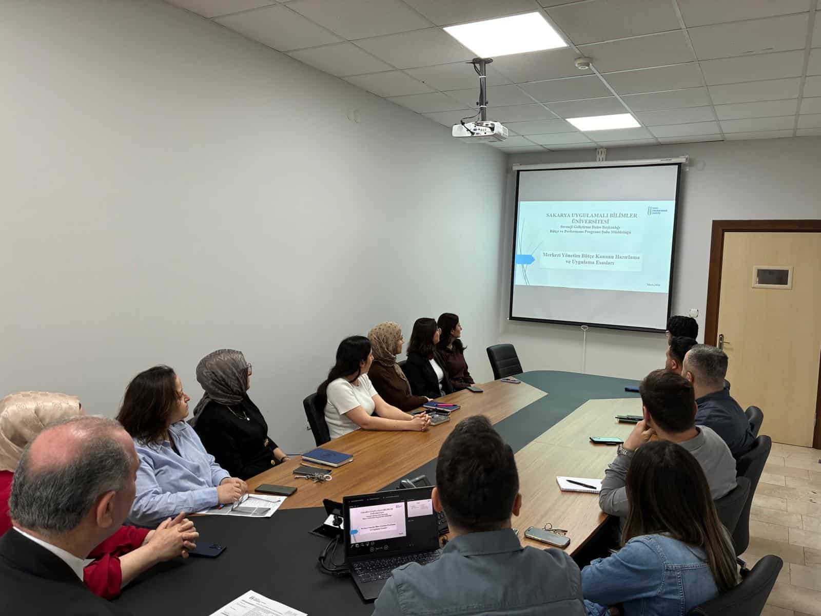 Strateji Geliştirme Daire Başkanlığı’nda Personel Sunumlarının İkinci Oturumu Düzenlendi