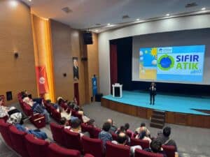 doa ve sekayin rakamlari sifir atik gununde aciklandi 30 bin hanenin elektrigini donusumle urettiler d24c9274 1 Sakarya’da 410 Bin Ton Atık Bertaraf Edildi, 30 Bin Hanenin Elektriği Geri Dönüşümle Sağlandı