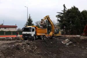 Sapanca’da 3 Katlı Modern Spor Salonu Projesinde Çalışmalar Hızla Başladı