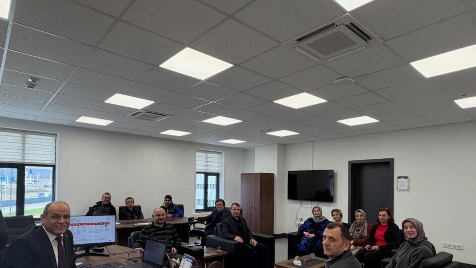 Hendek Meslek Yüksekokulu’nda Geleneksel Bayramlaşma Etkinliği Düzenlendi