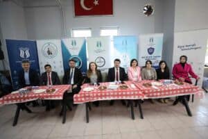 Akyazı Sağlık Hizmetleri MYO’da Rektör-Öğrenci Buluşması Yoğun Katılımla Yapıldı