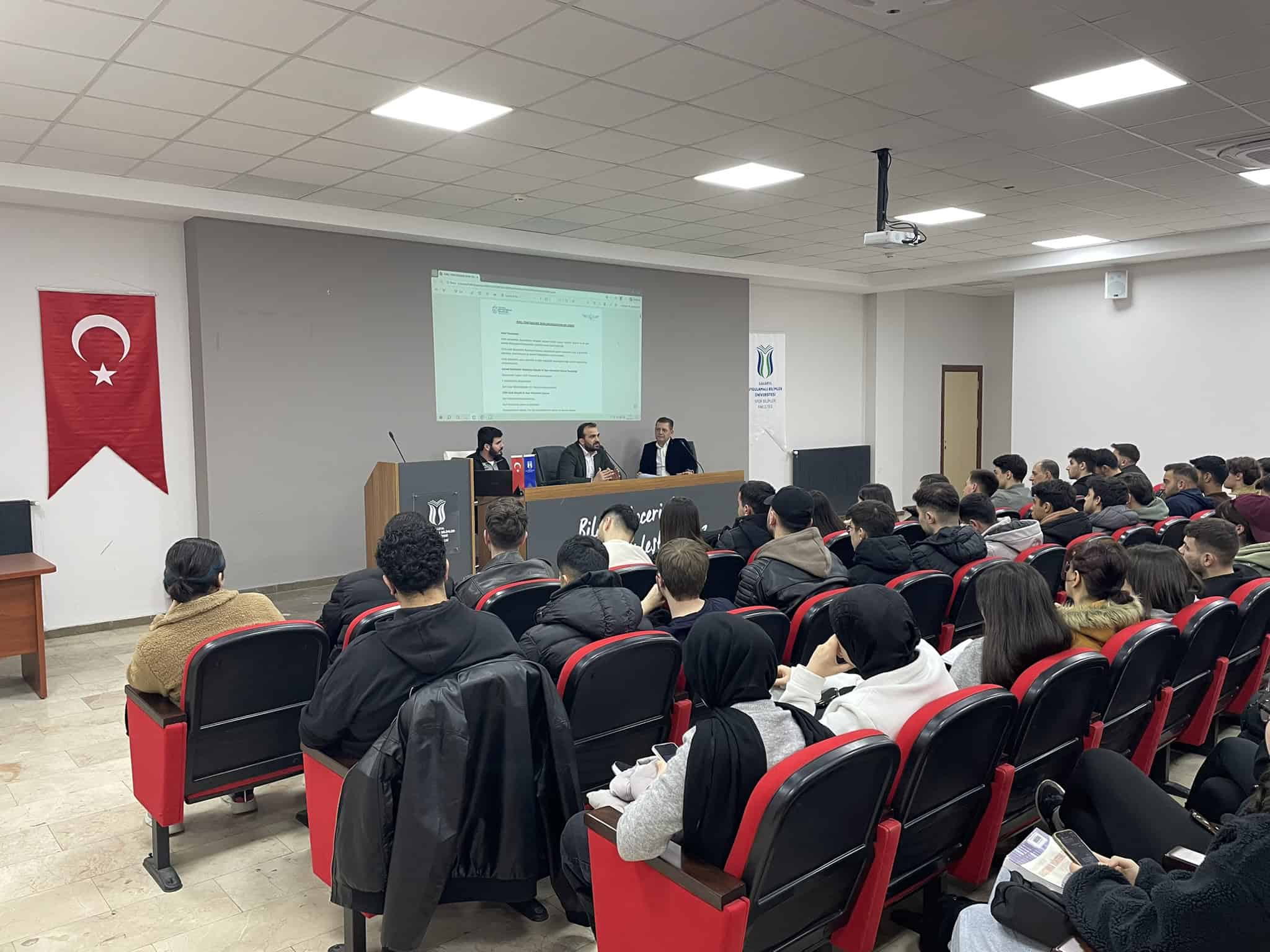 Sakarya SUBÜ Spor Bilimleri Fakültesi'nde Bahar Yarıyılı 'İlk Ders' Etkinlikleriyle Açıldı