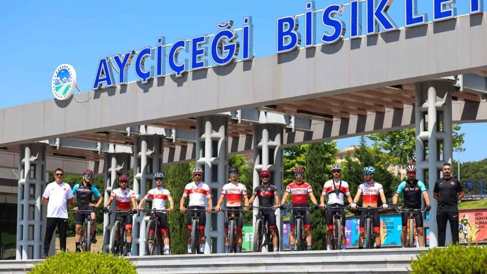 Ayçiçeği Bisiklet Vadisi’nde Milli Takım Seçmeleri ve Şampiyona Hazırlıkları Sürüyor