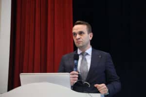 uzmanlar bobrek sagligi icin sgmde bulustu 4ee0c210 1 Sakarya’da Böbrek Sağlığına Dair Farkındalık Programında Erken Tanı ve Koruyucu Tedbirler Anlatıldı