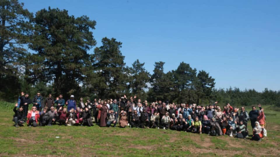 Sakarya’da Bahar Doğa Yürüyüşleri Göktepe ve Kömürlük Parkurunda Başlatıldı