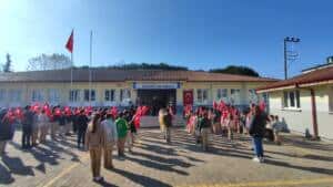 Buyuk 13 Adapazarı Sait Faik Ortaokulunda Eğitimde Birlik ve Değerler Vurgusu