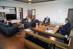 SATSO Heyeti, AKSA Doğalgaz Sakarya ile Yatırım Planları ve Geçiş Sürecini Ele Aldı