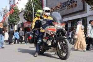 Orta WhatsApp Image 2026 04 22 at 16.13.49 Sakarya Şehir Merkezinde Motorize Ambulans Ekibi Stratejik Noktalarda Görev Alıyor