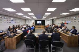 WhatsApp Image 2026 04 28 at 23.04.06 2 Serdivan’ın Geleceği Sakarya GİAD Vizyon Programında Osman Çelik ile Değerlendirildi