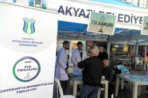 akyazida saglik sokagi kurdular 90d8510c Akyazı'da Sağlık Sokağı Etkinliğiyle Vatandaşlara Sağlık Taraması ve Bilgilendirme Yapıldı