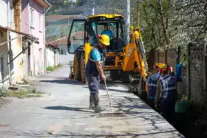 alifuatpasanin icme suyu altyapisi sokak sokak yenileniyor d69bdc97 SASKİ, Geyve Alifuatpaşa’da 10 Sokakta İçme Suyu Hattını Yeniliyor
