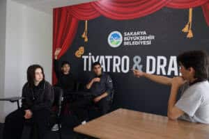 bisiklet vadisinde liselilere bilim ve sanat dolu etkinlik b273deec 1 Sakarya'da Liseliler Bisiklet Vadisi'nde Bilim, Sanat ve Spor Atölyelerinde Buluştu